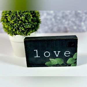 🌱 Wood Love Sign Black Green Leaf Hobby Lobby